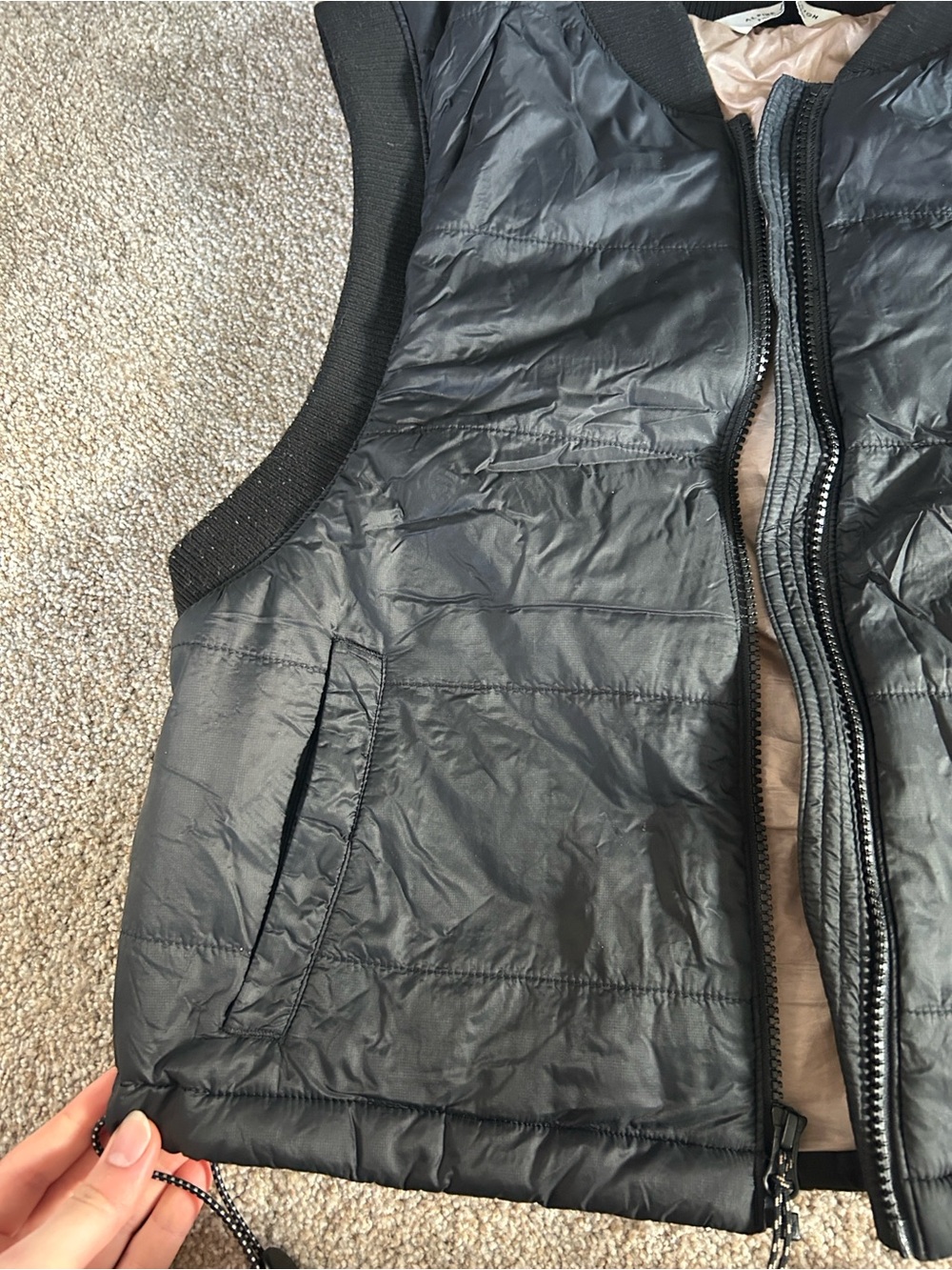 Alpine Design Vest - Picture 5 of 5